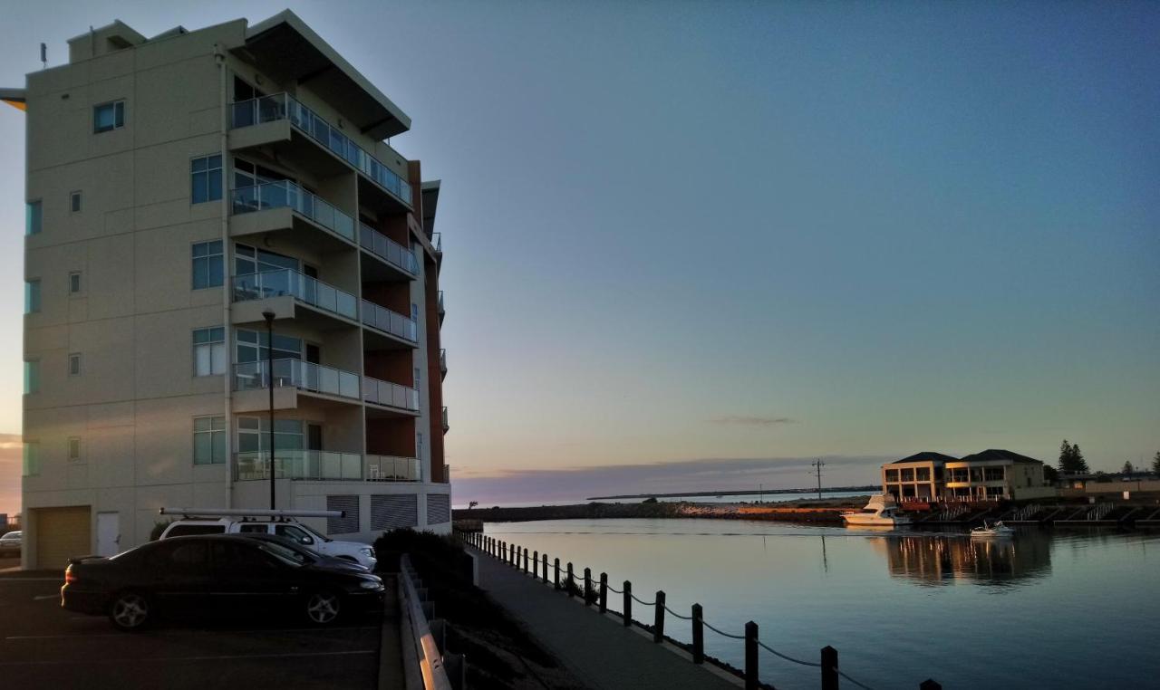 Wallaroo Marina Executive Apartments Exterior photo